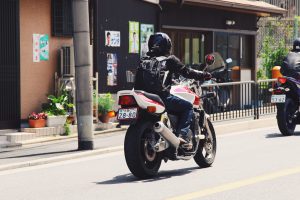 Prix du permis moto : combien ça coûte ?